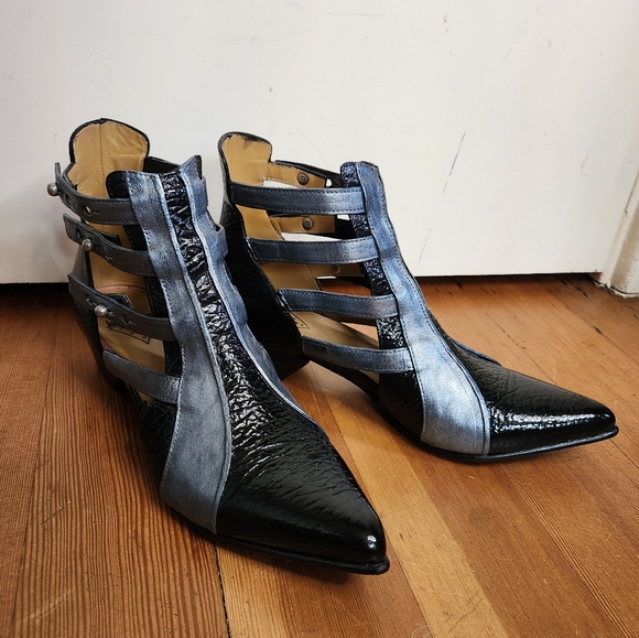 John Fluevog Bekkie Booties- OOAK custom painted. - Picture 1 of 9